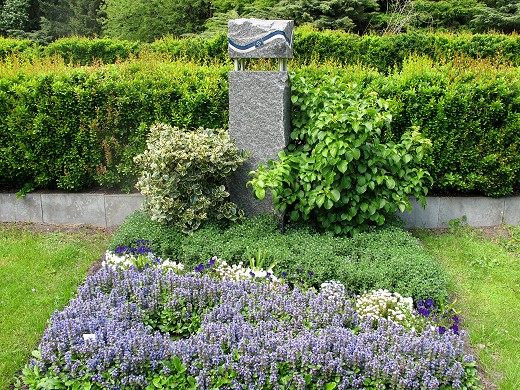 HSV-Grabstaette_Epitaphe_04_(c)_Kay_Sokolowsky